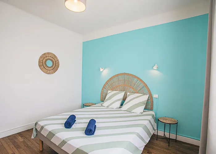 La Maison De Famille Emplacement Idéal, Convivial Hébergement de vacances *